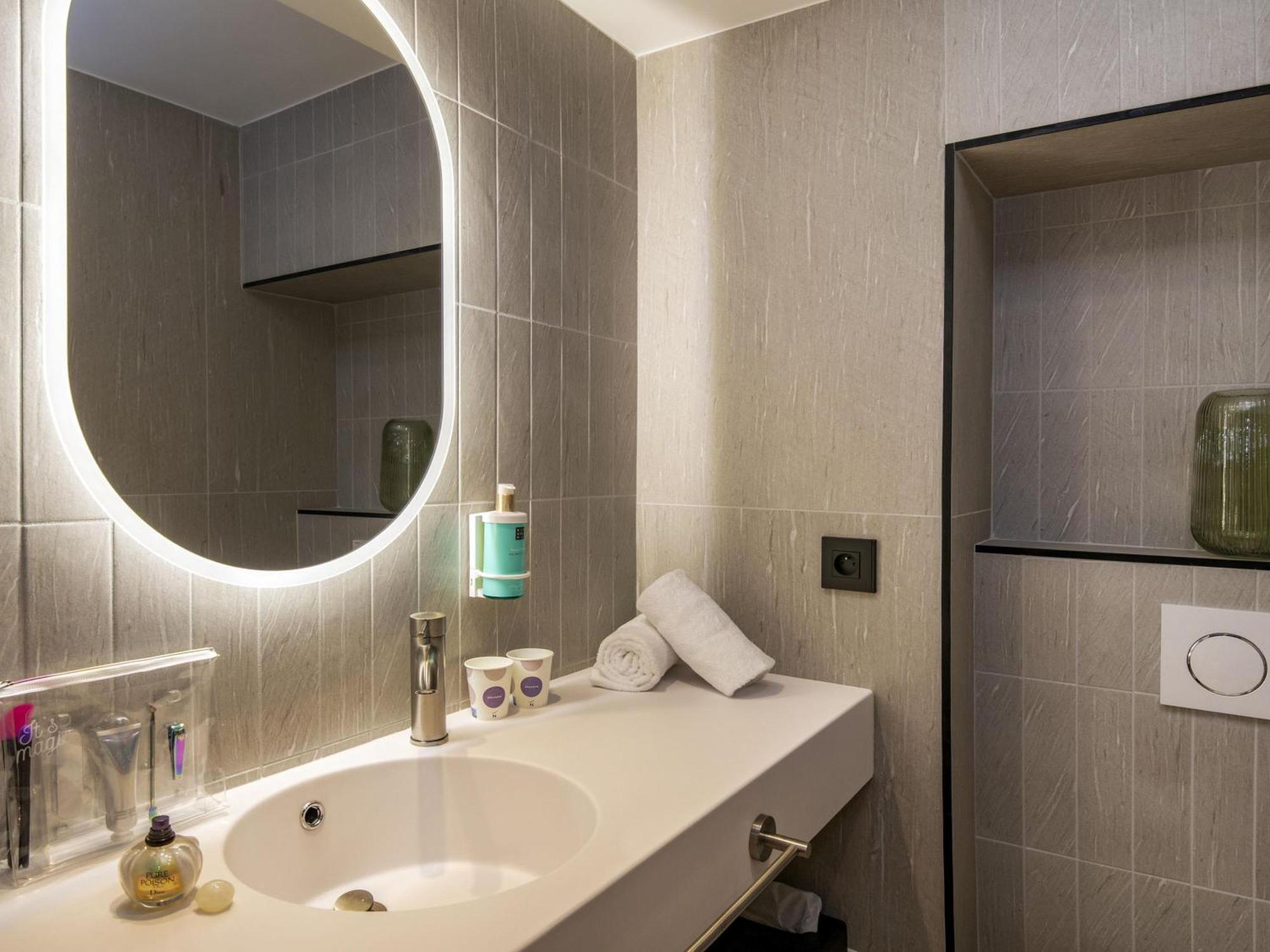 Chambre Affaires – Vue sur Ville