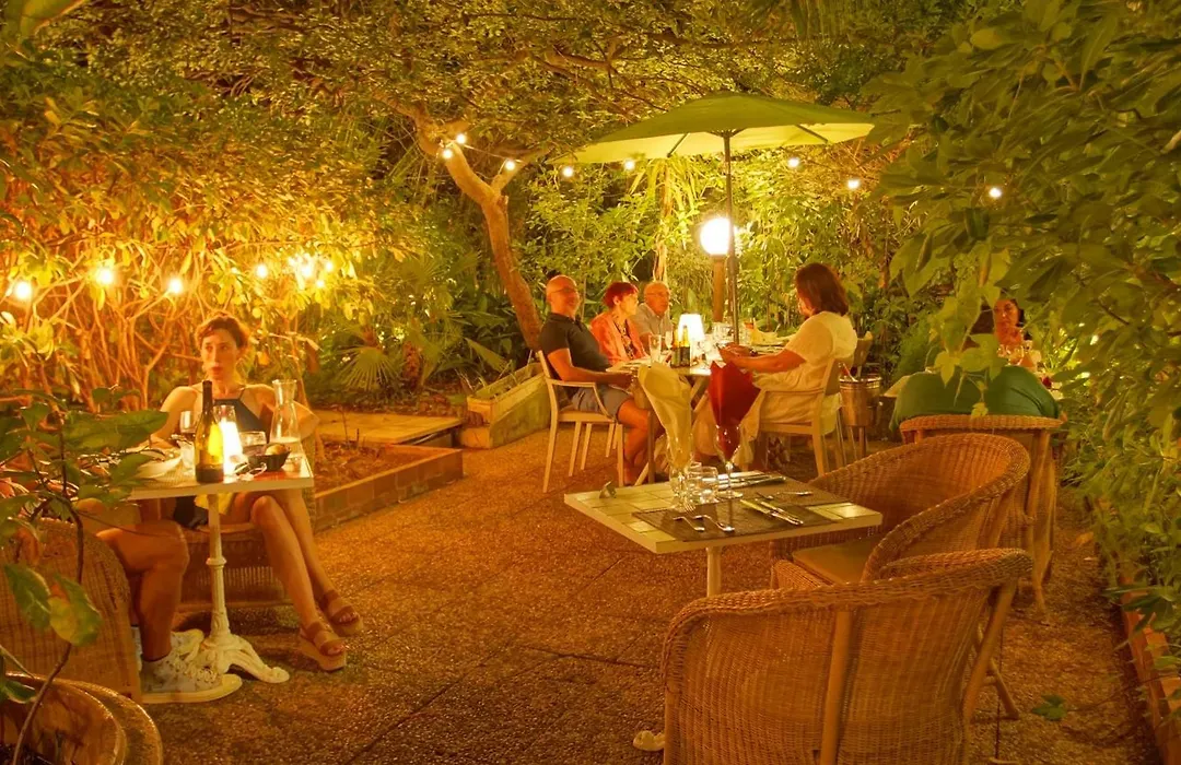 Le Windsor, Jungle Art Hotel-1
