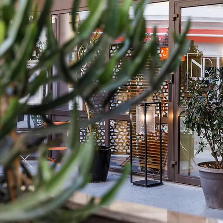 Hotel Nice Riviera-2
