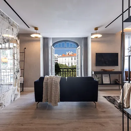 Le Dortoir Boutique Suites-2